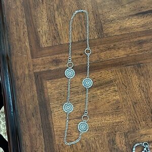 Elegant Silver Chain Necklace